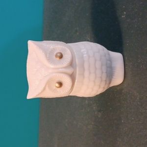 Vintage Avon 1960s Precious Owl Roses Roses Cream Jar